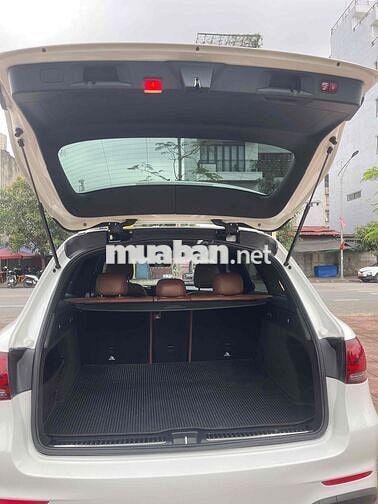 Mercedes GLC300 V1 2022 Trắng 54000 km