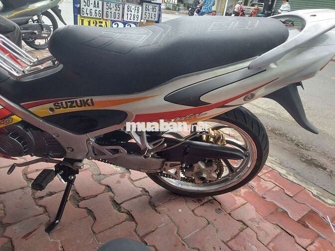 Suzuki Satria 120 Đỏ Trắng Đen