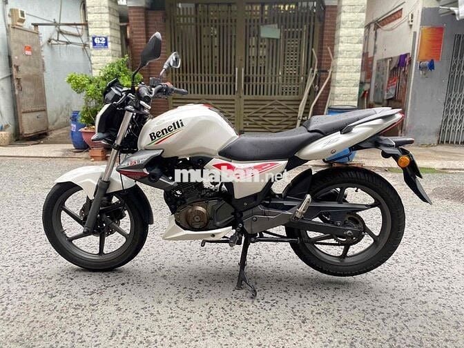 Benelli màu Trắng odo 9k