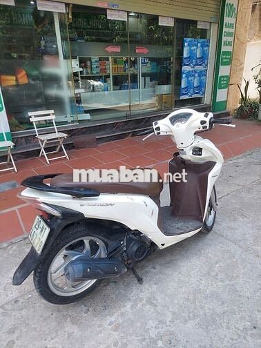 Honda Vision Trắng Đã sử dụng