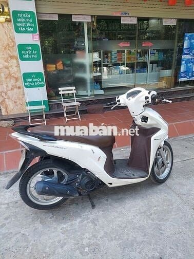 Honda Vision Trắng Đã sử dụng