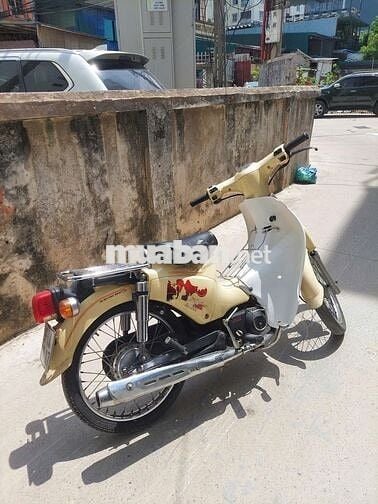 Xe máy Cub 50cc Vàng kem Đã sử dụng