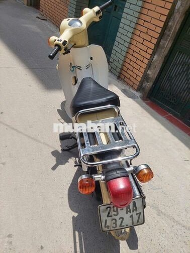 Xe máy Cub 50cc Vàng kem Đã sử dụng