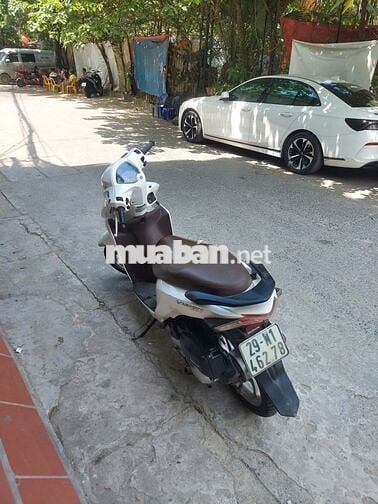Honda Vision Trắng Đã sử dụng