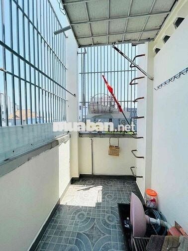 🏡 CHO THUÊ NHÀ 4 TẦNG XINH LUNG LINH – KÈM BAN CÔNG VIEW BIỂN TRẦN CAO