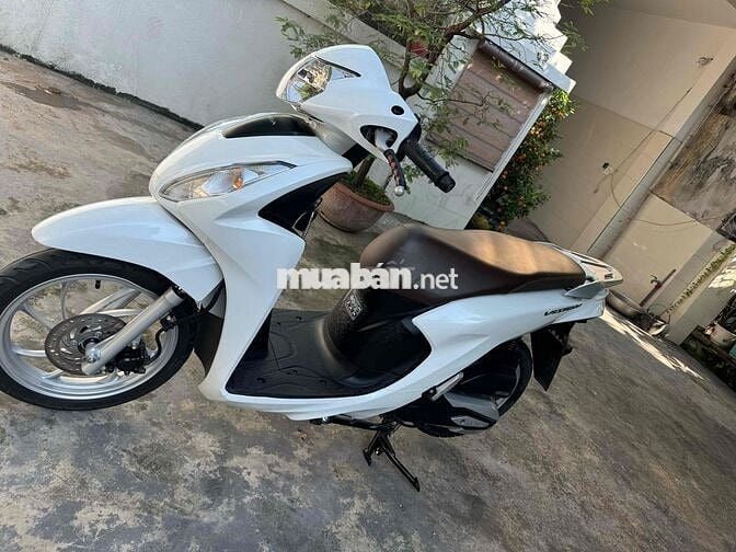 Honda Vision 2023 Trắng