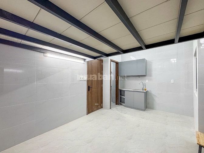 Bán Căn hộ dịch vụ mặt tiền vườn Lài 5 thu nhập 60 tr/th, 4 tầng
