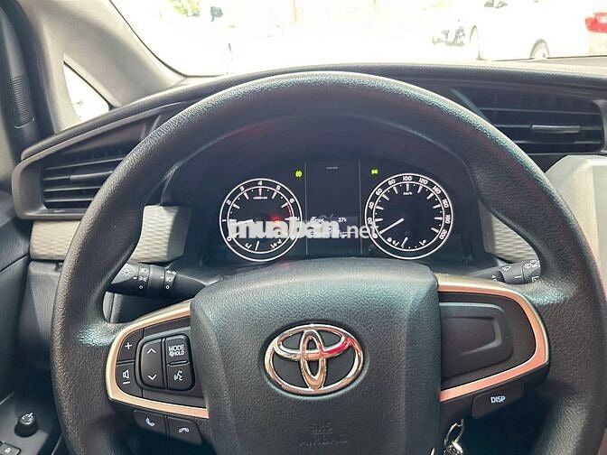 Toyota Innova 2.0E MT 2019 Đi 59.000km Full Option