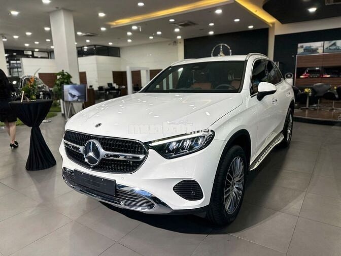 Mercedes-Benz GLC200 4MATIC Trắng