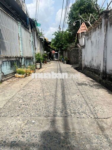 NHÀ cấp 4 LÔ GÓC- TRUNG MỸ TÂY- Q12 • SHR - 8×15m-3,7Ty