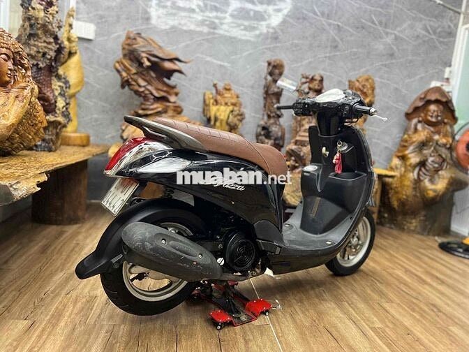 Yamaha Nozza 115Fi dàn chân cứng cáp chạy bao đầm