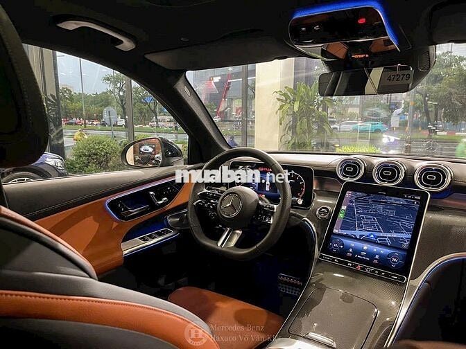 Mercedes-Benz GLC 300 4MATIC Trắng
