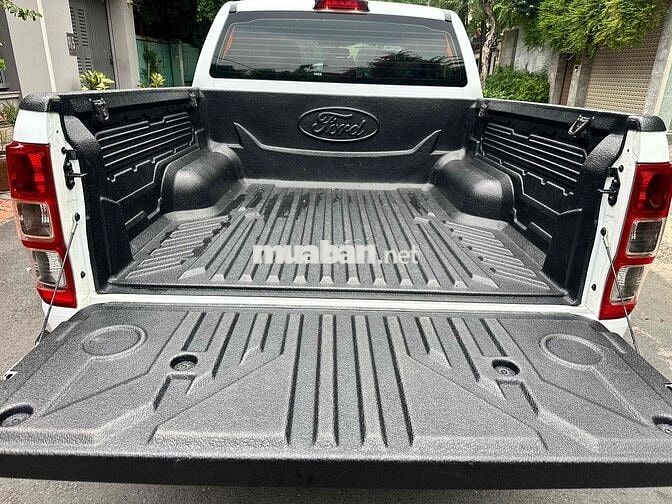Ford Ranger 2022 2.2L 39.000km Trắng