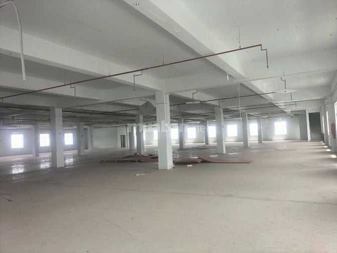 Tòa nhà cho thuê Quận 12 , diện tích sàn 7,500m2