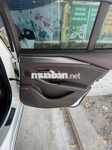 VinFast Lux A 2021 Base 110000 km Trắng
