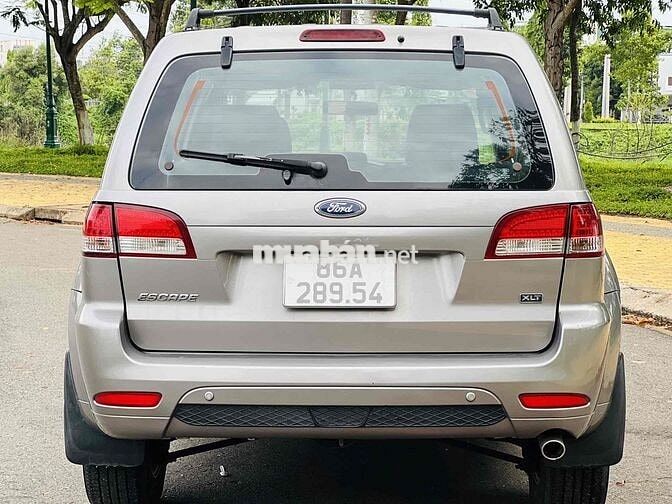Ford Escape XLT 2 Cầu - Zin Nòi Lắm Luôn