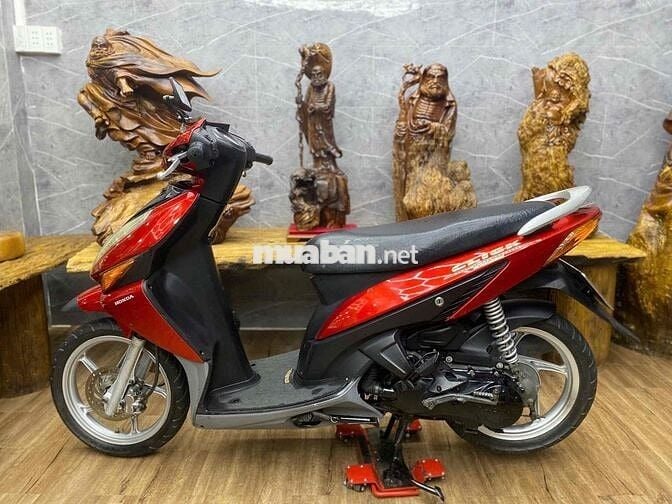 Honda Click chính chủ biển SG xe đẹp, máy êm ru