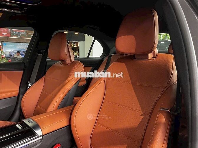 Mercedes-Benz C200 Plus V4 Trắng