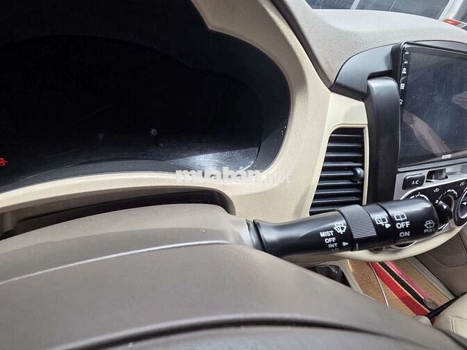 Toyota Innova Bạc 135240 km