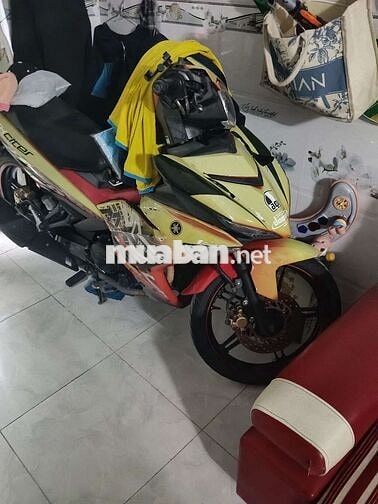 Yamaha Exciter màu Vàng đỏ