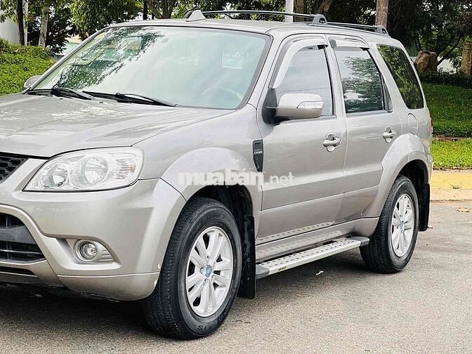 Ford Escape XLT 2 Cầu - Zin Nòi Lắm Luôn