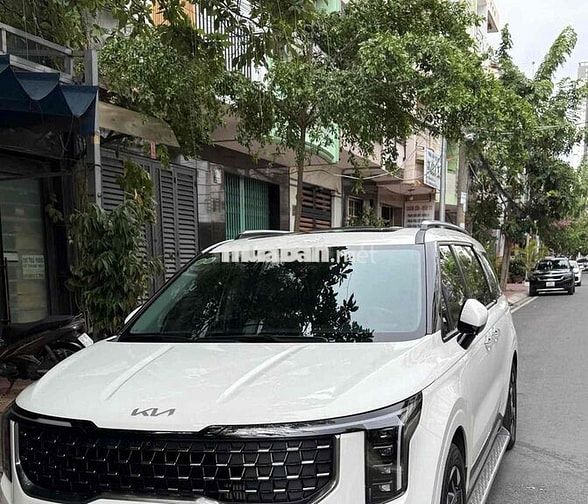 KIA Carnival 2025 Trắng