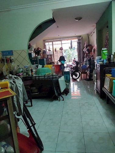  CHO THUÊ NHÀ MTNB 8M (XT) ĐƯỜNG 762 HỒNG BÀNG, P.1, Q.11 14TR