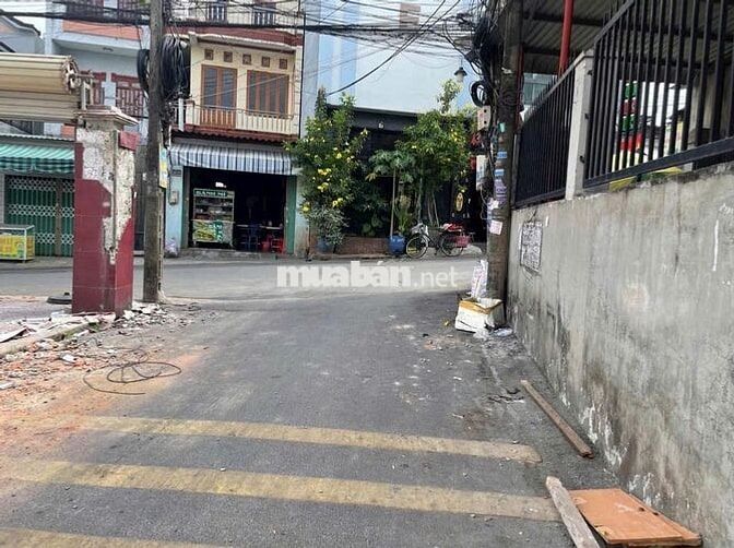BÁN ĐẤT THỔ CƯ PHƯỜNG AN BÌNH NGAY CHỢ 50M2 GIÁ 2 TỶ 680