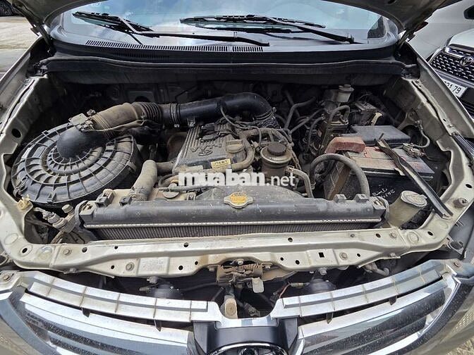Toyota Innova Bạc 135240 km
