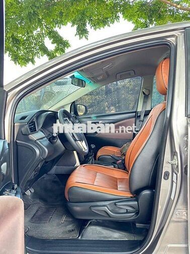 INNOVA model 2022 Số sàn màu đồng biển 30G/5 số