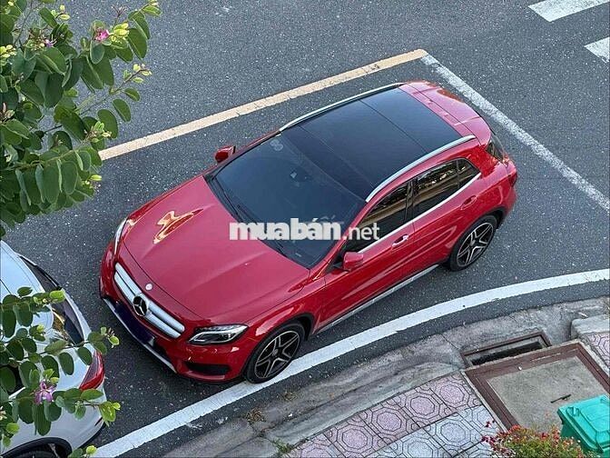 Bán Mercedes GLA 250 Đỏ odo 70K 4Matic xe CHẤT