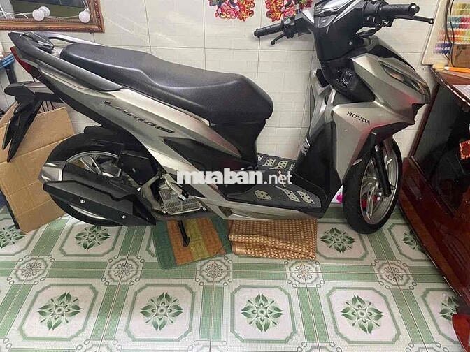 Honda Vario 150 Bạc 15231 km