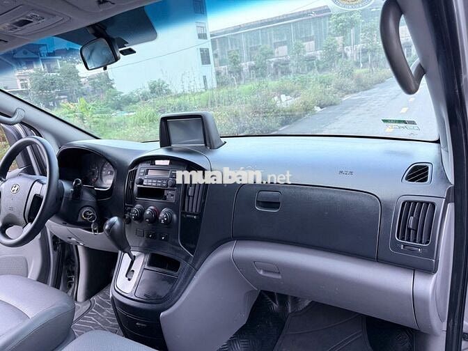 Hyundai Starex 2012 số Tự Động