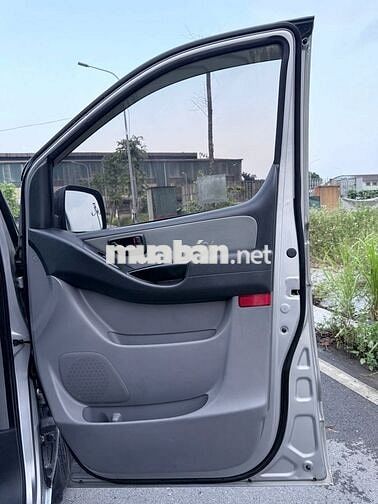 Hyundai Starex 2012 số Tự Động