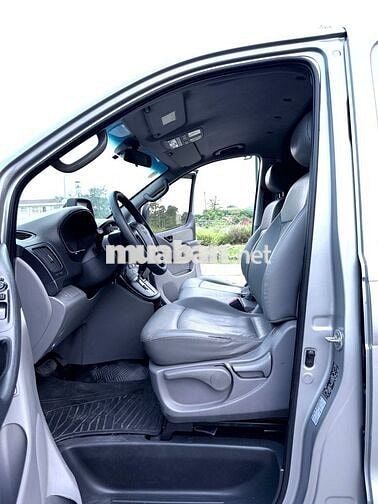 Hyundai Starex 2012 số Tự Động