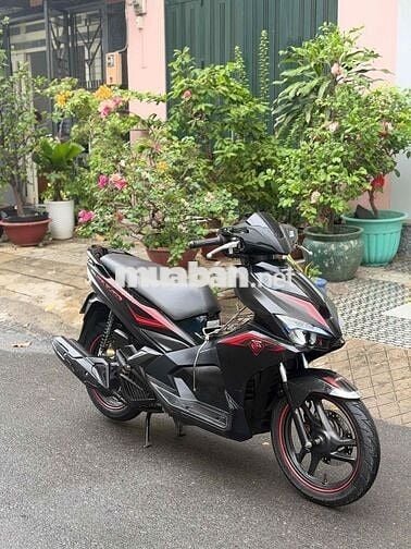 Honda Ab 2017 chính chủ xe đẹp máy zin