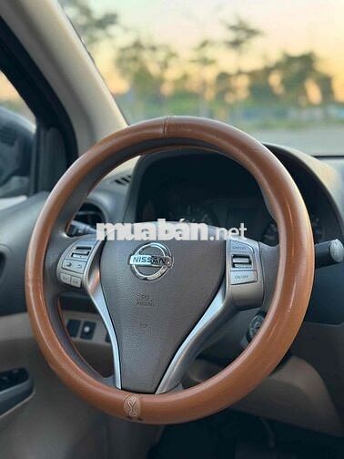 Nissan Navara EL 2016 Trắng