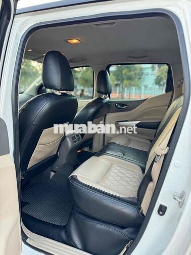 Nissan Navara EL 2016 Trắng