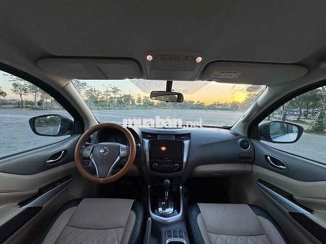 Nissan Navara EL 2016 Trắng