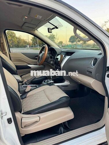 Nissan Navara EL 2016 Trắng