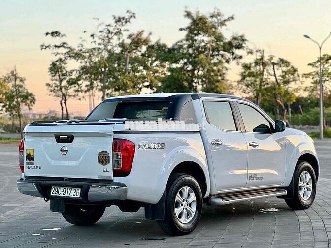 Nissan Navara EL 2016 Trắng