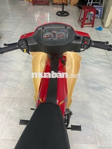 Suzuki Sport 120 Đỏ