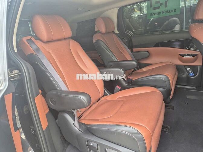 Kia Carnival 2022 Sig Đen ( Xuất hóa đơn gần 1 tỷ)