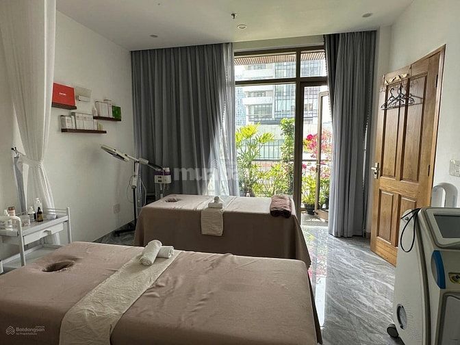 Giảm giá sâu tòa văn phòng mặt phố trung tâm Hải Châu 1, Đà Nẵng