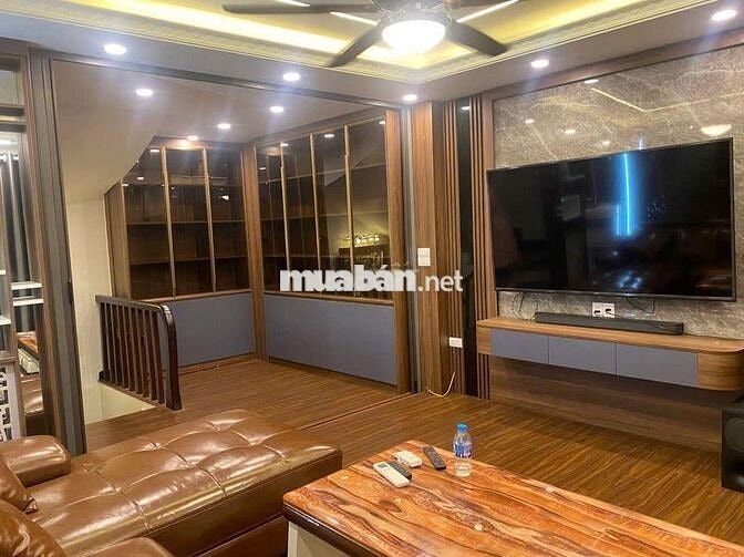 ☘️Cho thuê nhà 5 tầng tại Sài Đồng,full nội thất, chỉ xách vali vào ở