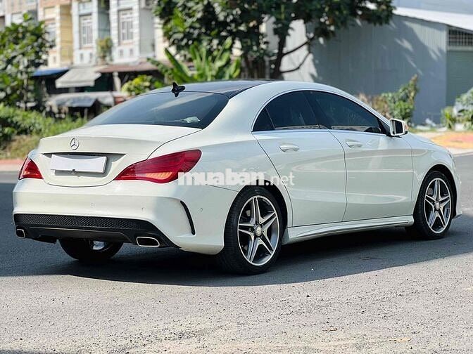 Mercedes CLA250 4Matic Model 2015