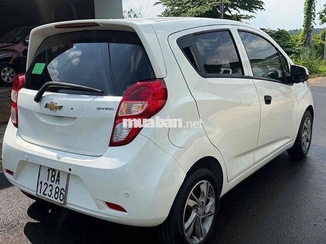 Chevrolet Spark 2018 Số sàn Trắng
