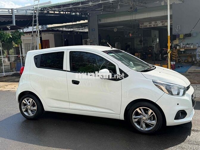 Chevrolet Spark 2018 Số sàn Trắng