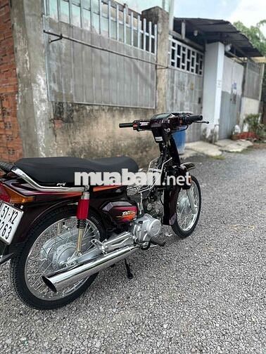 Honda Dream Nâu đỏ