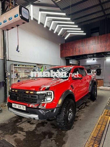 Ford Raptor 2024 Đỏ 26.000km chính chủ bán